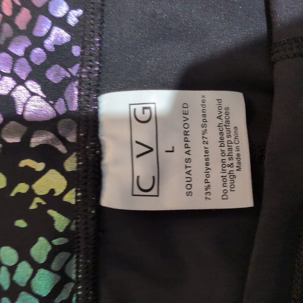 SOLD - CVG Bike Shorts Sz L Rainbow Gleam Snake Print Squats Approved - Picture 3 of 4